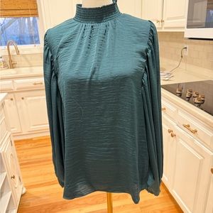 CeCe Green Mock Neck Long Sleeve Crepe Top